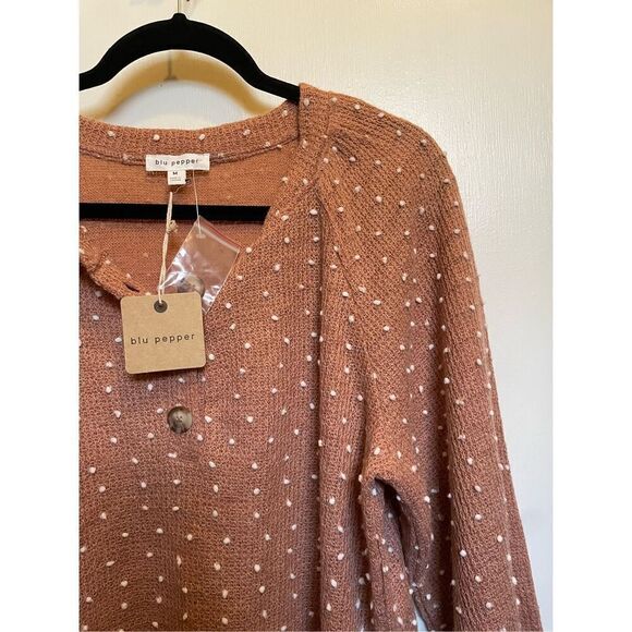 Blu Pepper Polka Dot Henley Style Long Sleeve size M NWT - Picture 6 of 15